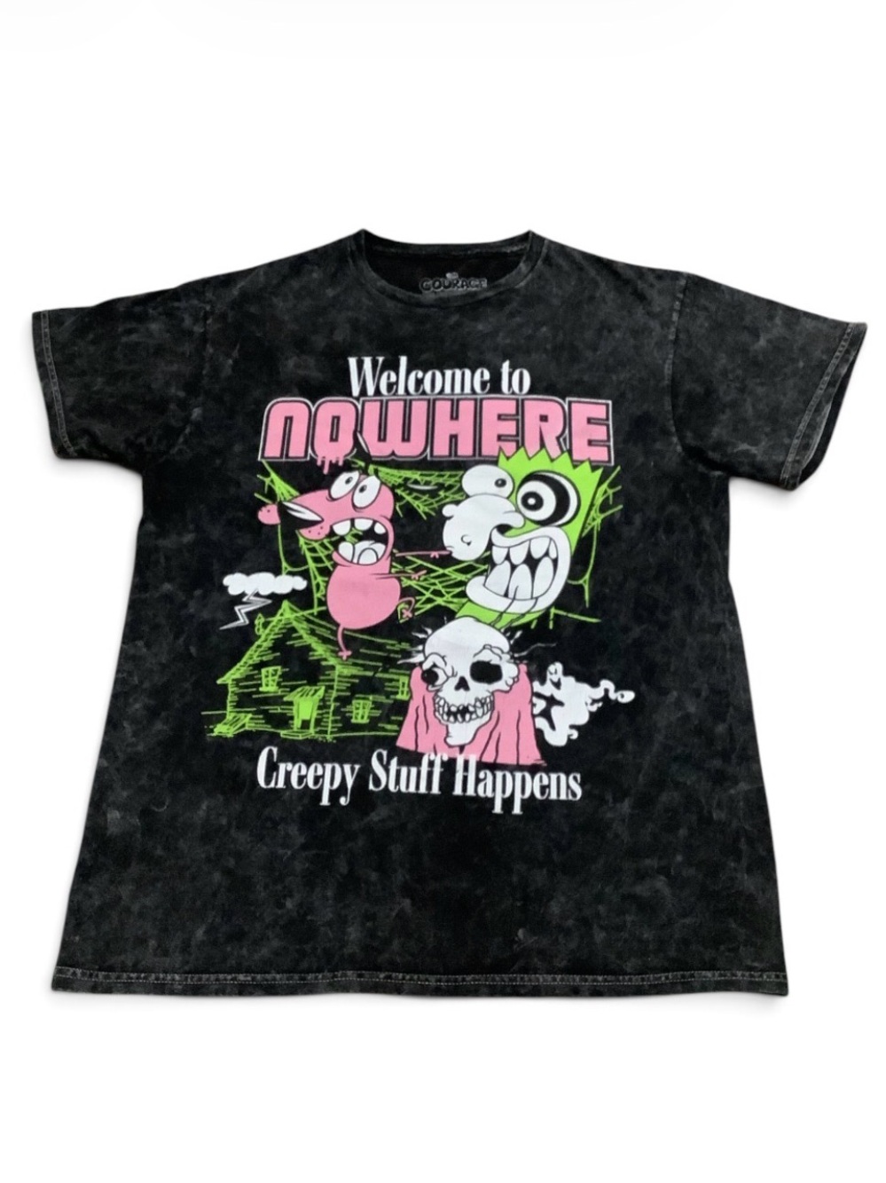 CN Courage the Cowardly Dog Welcome to Nowhere Graphic Tee
Size small